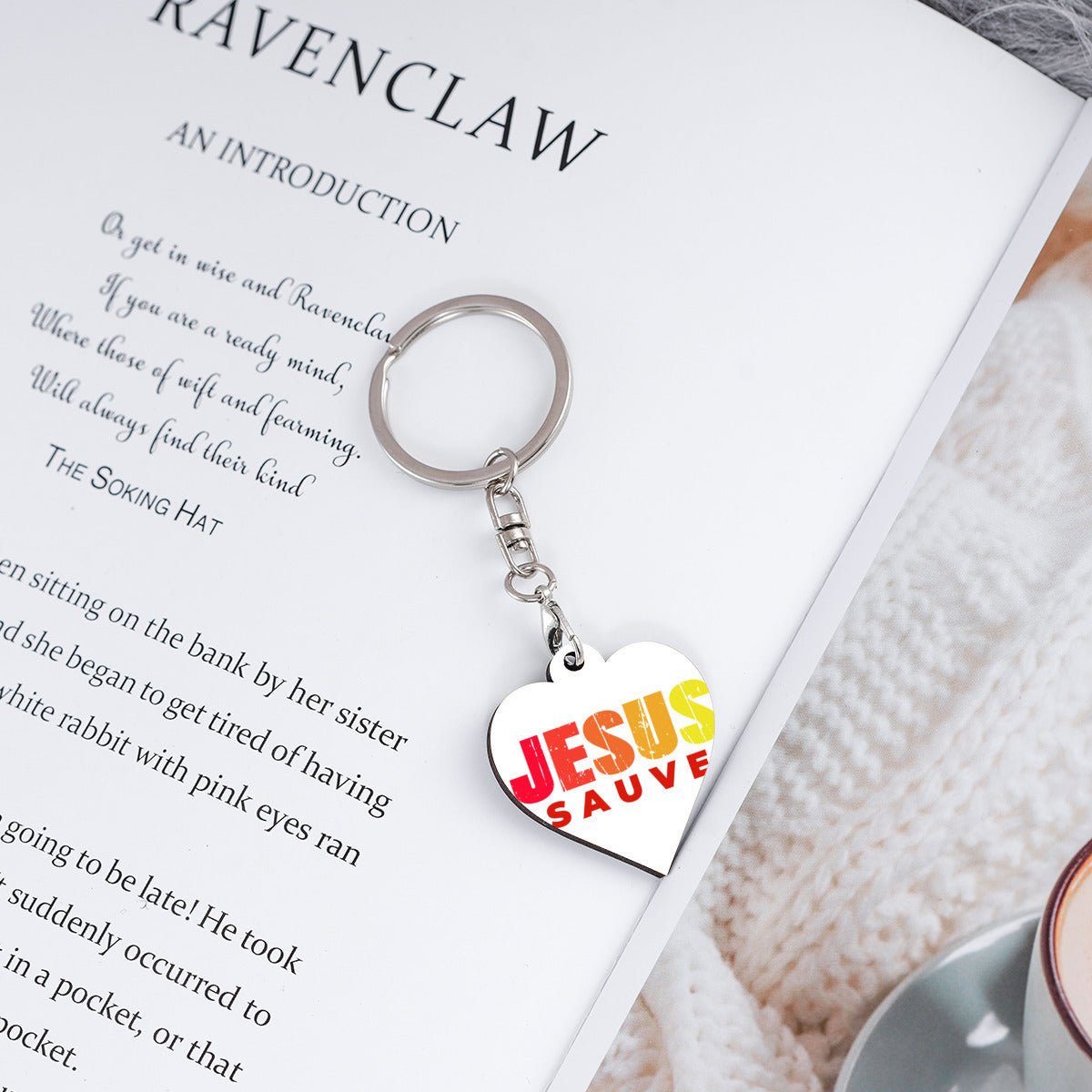 porte clé jesus sauveJewelry & AccessoriesGoVibeshop777